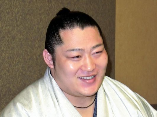 相撲 遠藤 結婚 相手は誰 顔画像は 職業や馴れ初めは Nomada