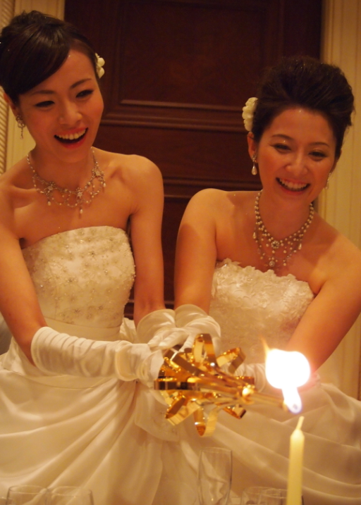 増原裕子と東小雪の結婚式画像